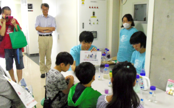 ふしぎ☆壁を通過する！？～偏光マジックの科学～のイベント写真